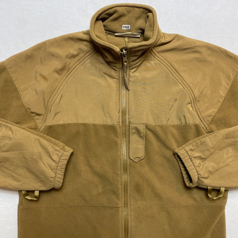 US Military Type II/III Cold Weather Fleece Jacket Men's S Reg Tan Elbow Patch